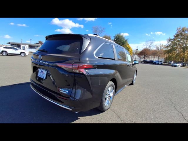 2024 Toyota Sienna Limited