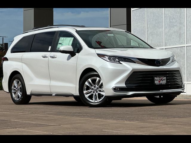 2024 Toyota Sienna Limited