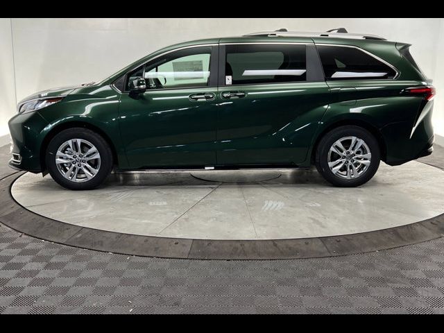 2024 Toyota Sienna Limited