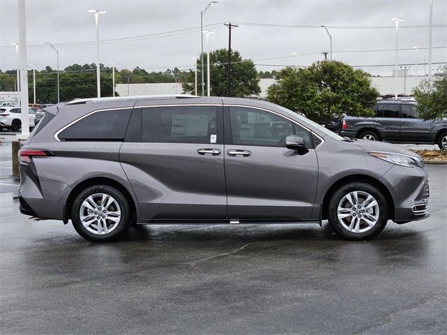 2024 Toyota Sienna Limited