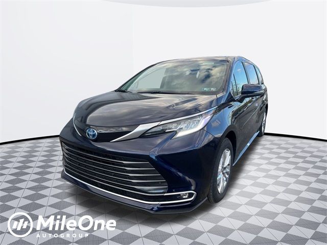 2024 Toyota Sienna Limited