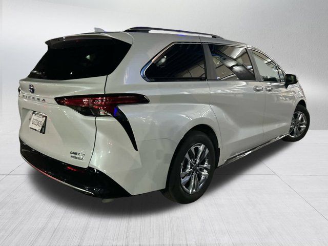 2024 Toyota Sienna Limited