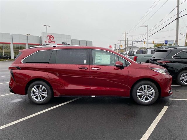 2024 Toyota Sienna Limited