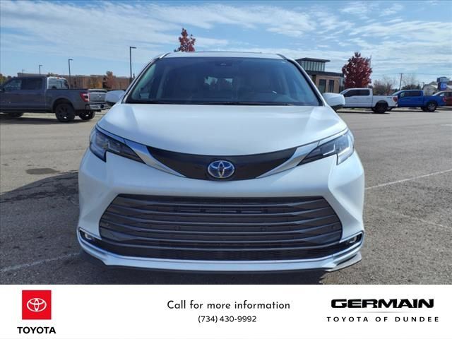 2024 Toyota Sienna Limited