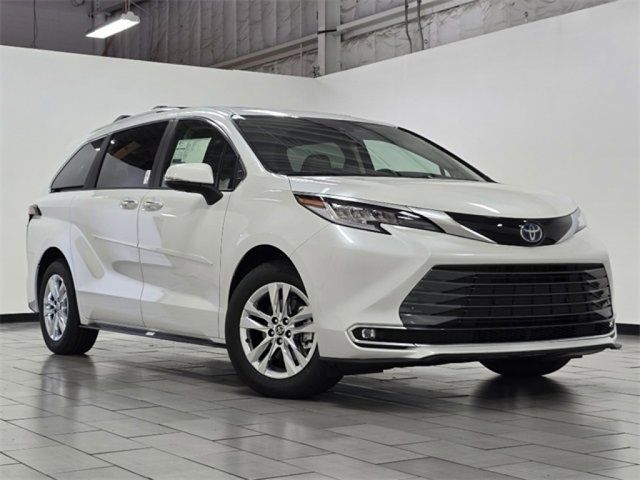 2024 Toyota Sienna Limited