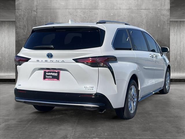 2024 Toyota Sienna Limited