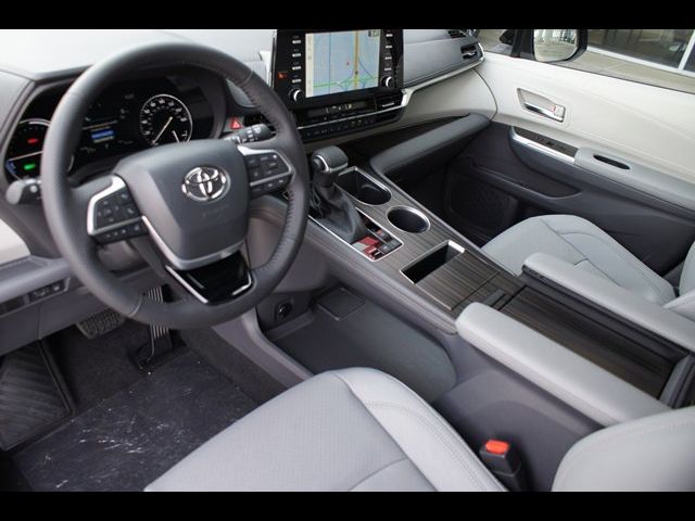 2024 Toyota Sienna Limited