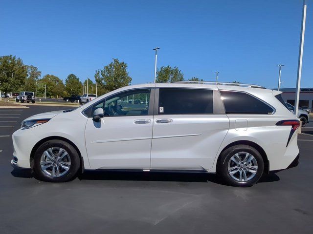 2024 Toyota Sienna Limited