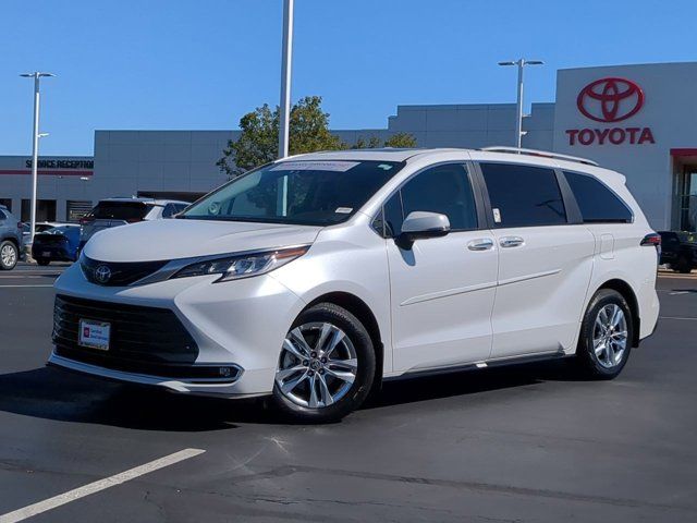 2024 Toyota Sienna Limited