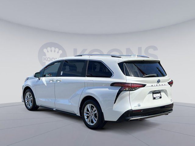 2024 Toyota Sienna Limited