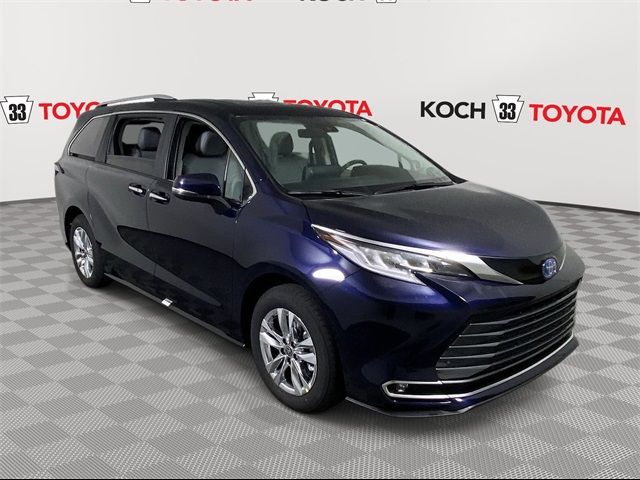 2024 Toyota Sienna Limited