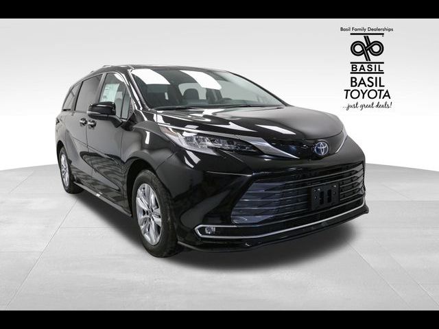 2024 Toyota Sienna Limited