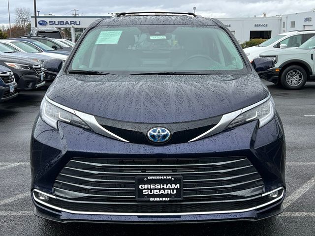 2024 Toyota Sienna Limited