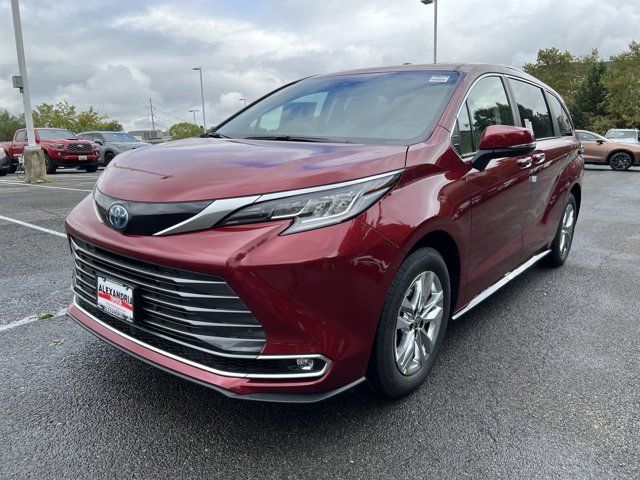 2024 Toyota Sienna Limited