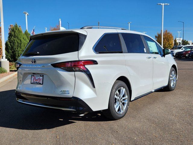 2024 Toyota Sienna Limited