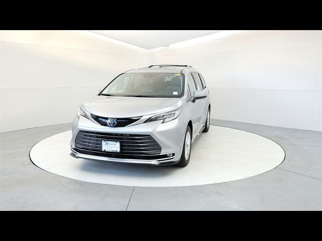 2024 Toyota Sienna Limited