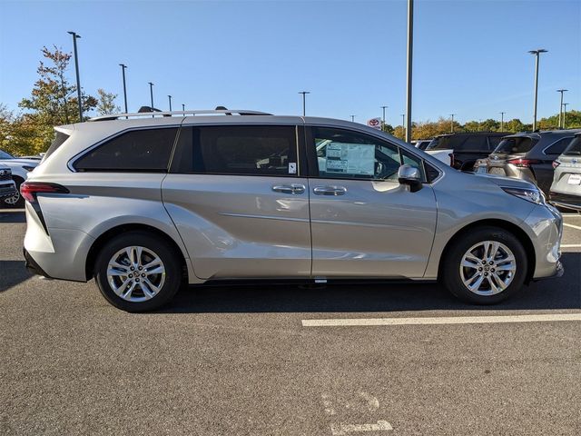 2024 Toyota Sienna Limited