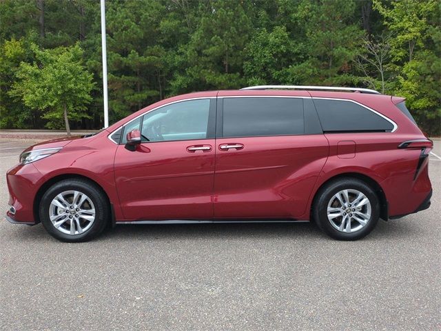 2024 Toyota Sienna Limited