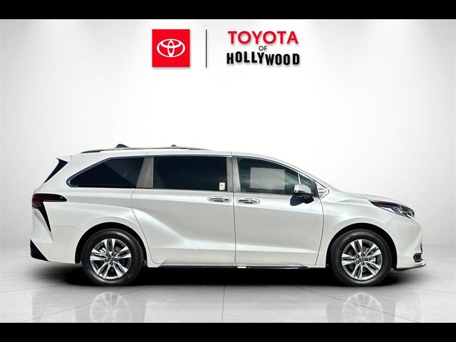 2024 Toyota Sienna Limited