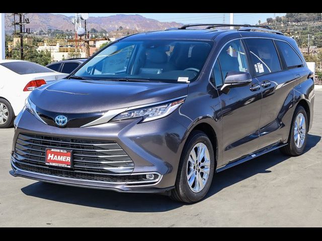 2024 Toyota Sienna Limited