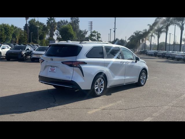 2024 Toyota Sienna Limited