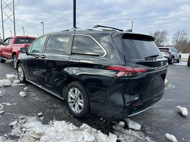 2024 Toyota Sienna Limited