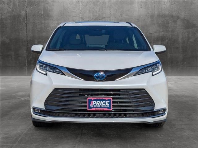 2024 Toyota Sienna Limited