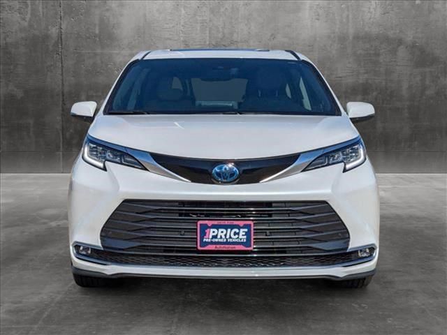 2024 Toyota Sienna Limited