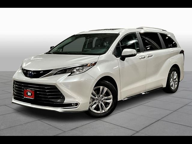 2024 Toyota Sienna Limited