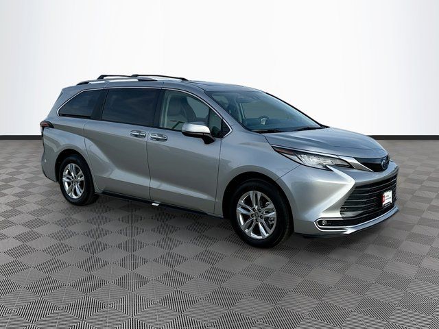 2024 Toyota Sienna Limited