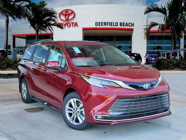 2024 Toyota Sienna Limited