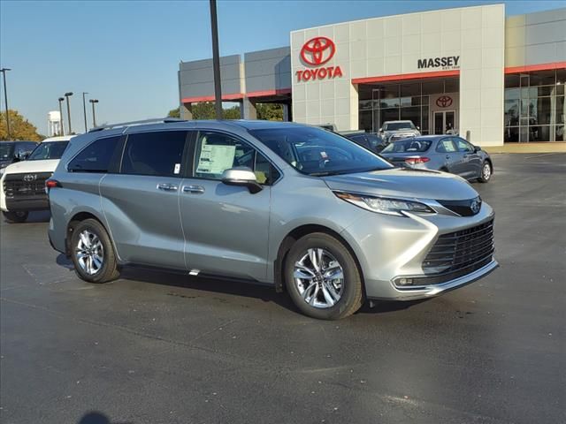 2024 Toyota Sienna Limited