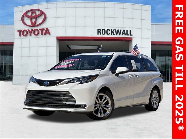 2024 Toyota Sienna Platinum