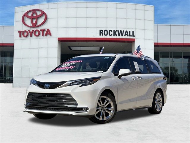 2024 Toyota Sienna Platinum