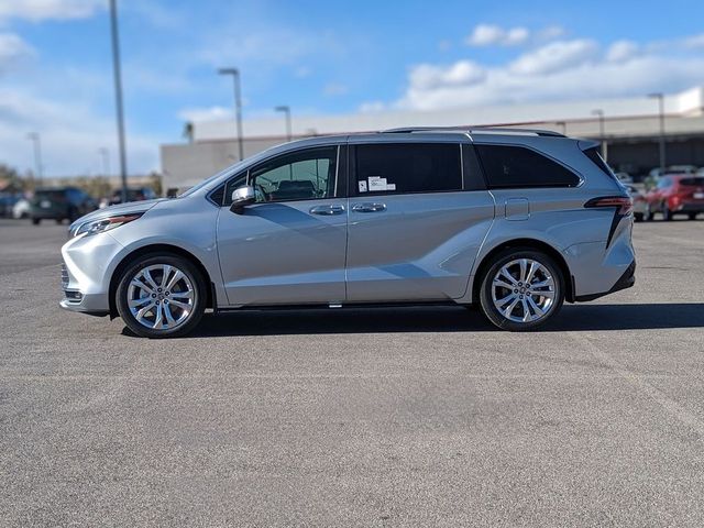 2024 Toyota Sienna Platinum