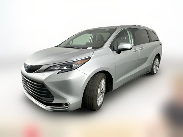 2024 Toyota Sienna Platinum