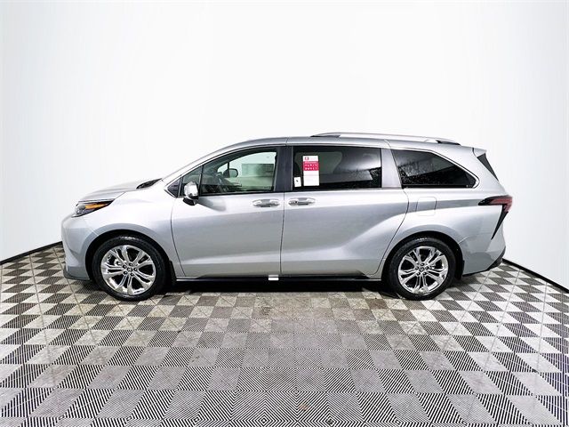 2024 Toyota Sienna Platinum