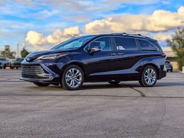 2024 Toyota Sienna Platinum