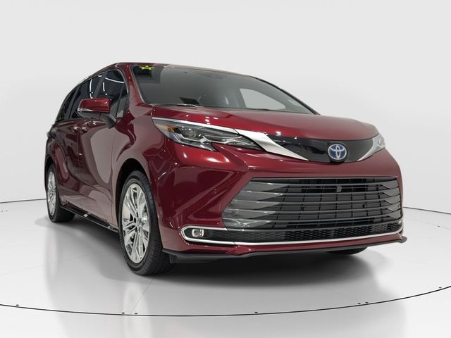 2024 Toyota Sienna Platinum