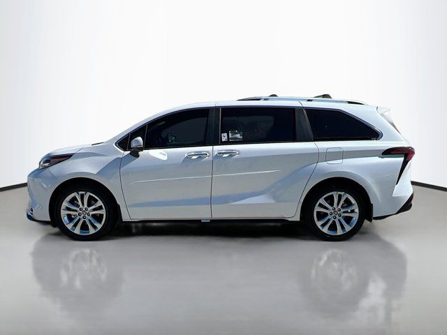 2024 Toyota Sienna Platinum