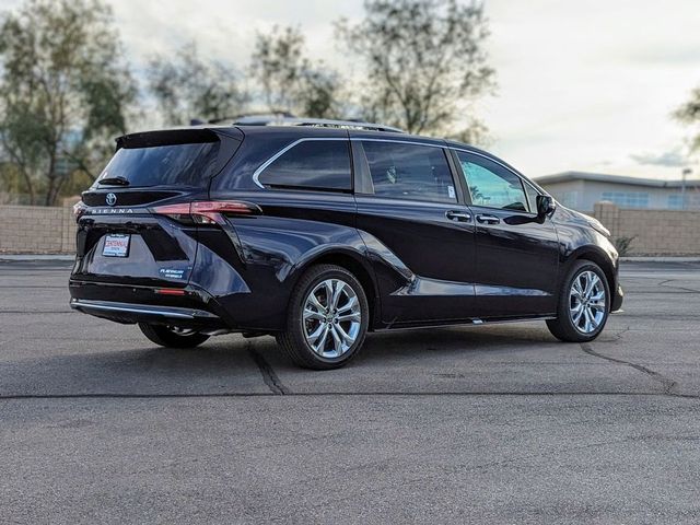 2024 Toyota Sienna Platinum