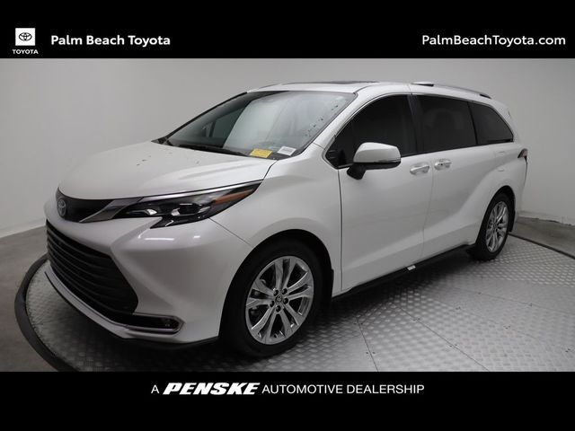 2024 Toyota Sienna Platinum