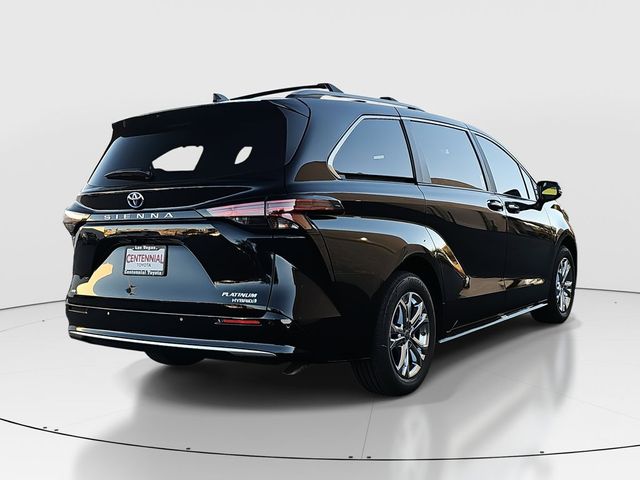 2024 Toyota Sienna Platinum