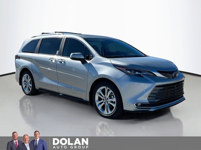 2024 Toyota Sienna Platinum