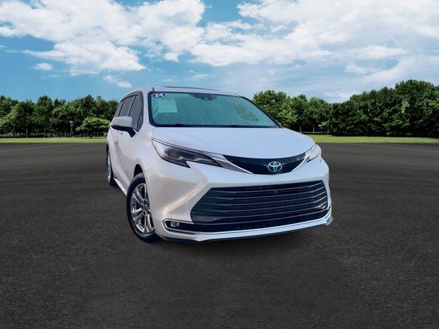 2024 Toyota Sienna Platinum