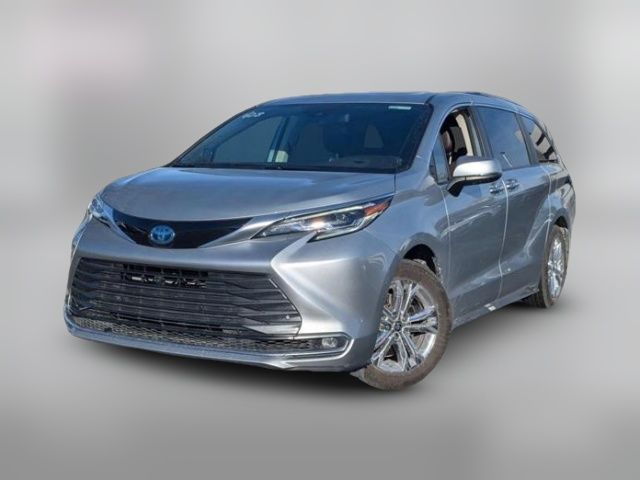 2024 Toyota Sienna Platinum