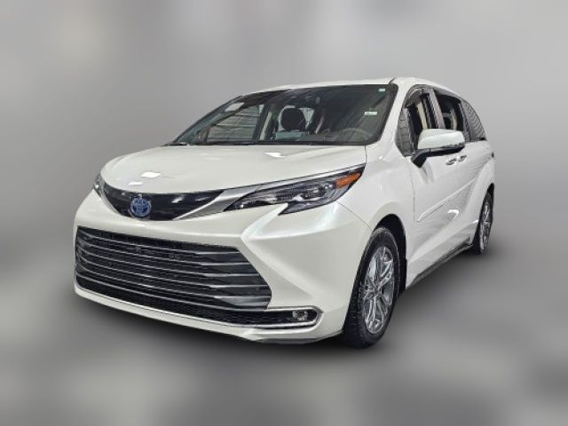 2024 Toyota Sienna Platinum