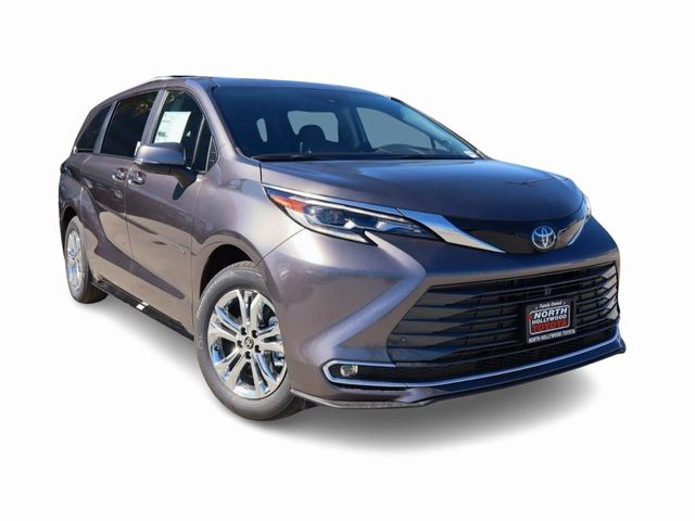 2024 Toyota Sienna Platinum