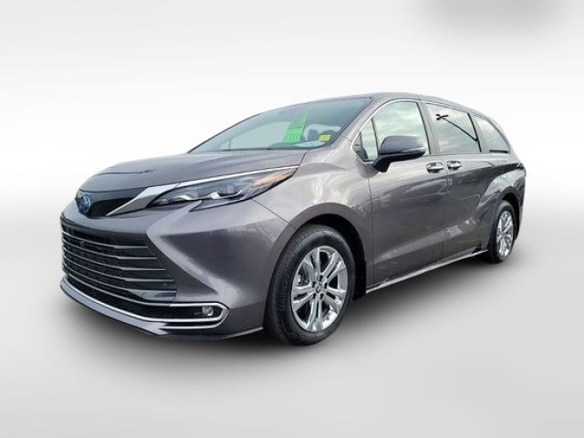 2024 Toyota Sienna Platinum