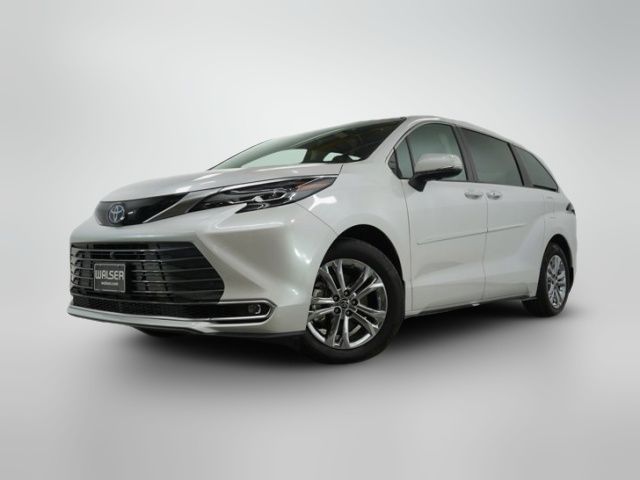 2024 Toyota Sienna Platinum